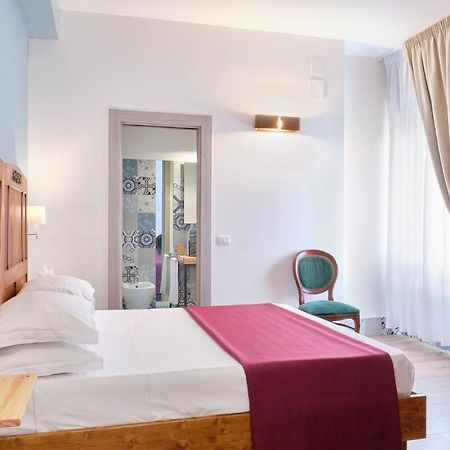 La Via Del Porto Charme Rooms Agropoli Extérieur photo