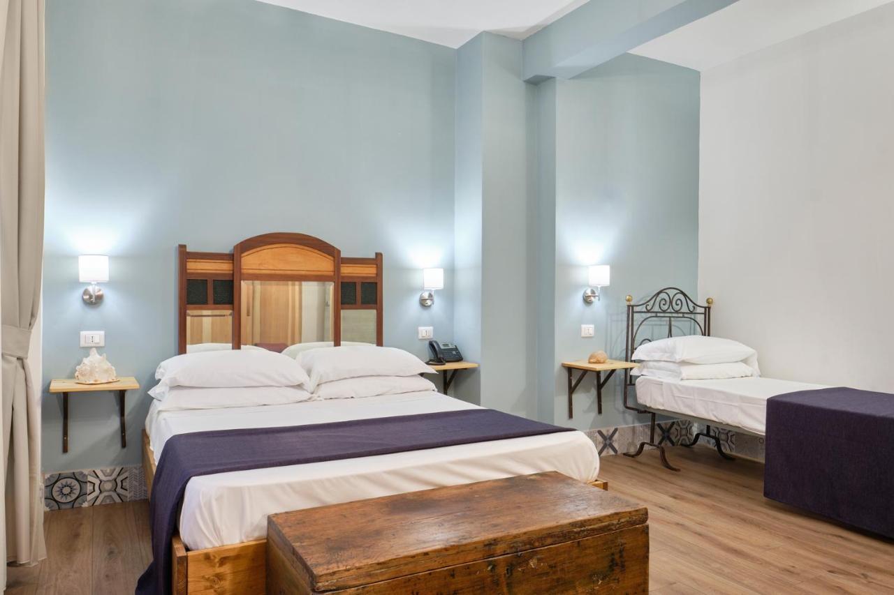 La Via Del Porto Charme Rooms Agropoli Extérieur photo