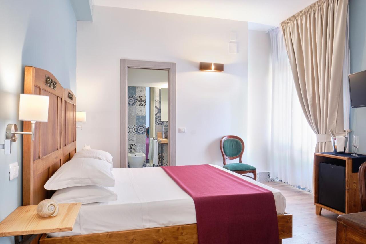 La Via Del Porto Charme Rooms Agropoli Extérieur photo
