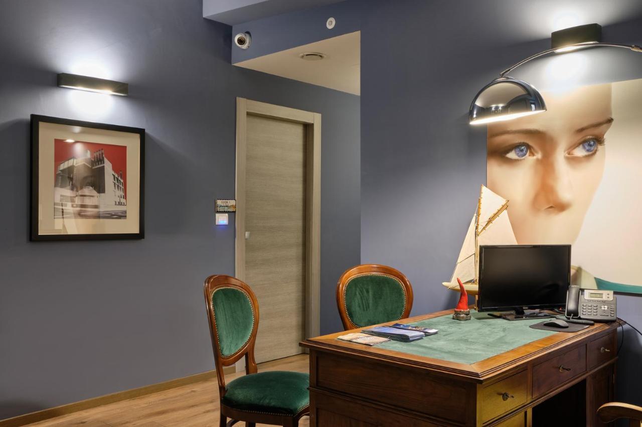 La Via Del Porto Charme Rooms Agropoli Extérieur photo