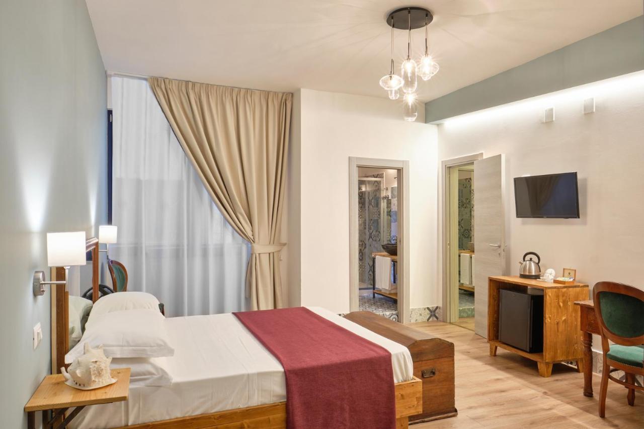 La Via Del Porto Charme Rooms Agropoli Extérieur photo